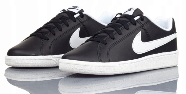 Nike Court Royale 749747 010- Ujęciu pod kątem