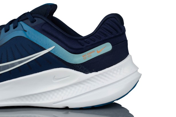 Nike Quest 5 Dd0204 400-but widok bok