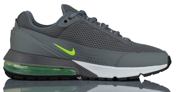 Nike Air Max Pulse Fv6653 001-but skierowany w prawo