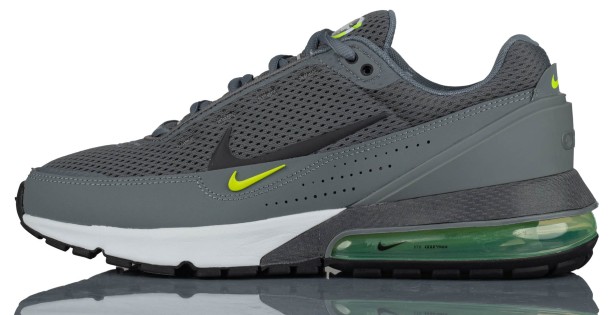 Nike Air Max Pulse Fv6653 001-but skierowany w lewo