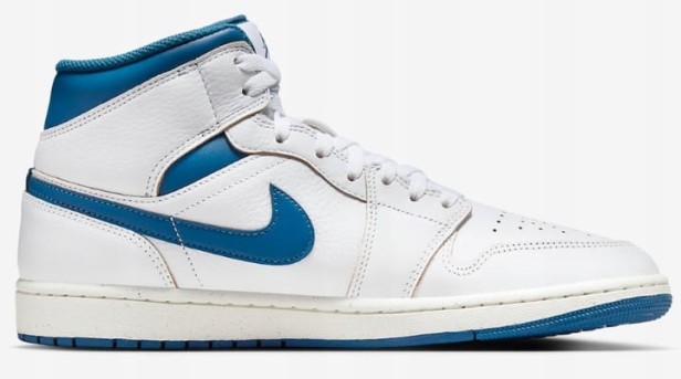 Air Jordan 1 Mid Se Fn5215 141-but skierowany w prawo