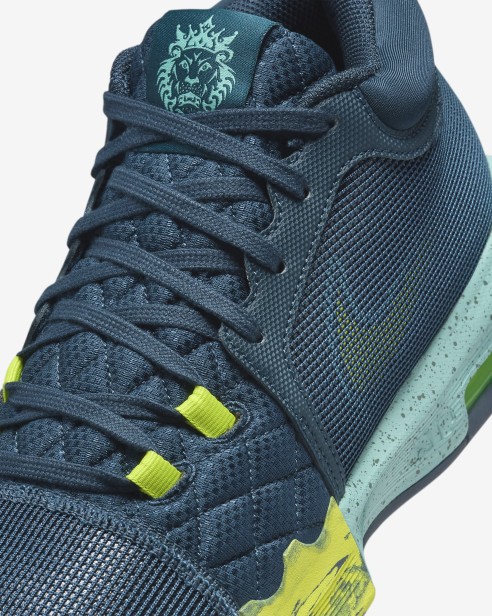 Nike Lebron Witness Viii Fb2239 402-but zbliżenie przód