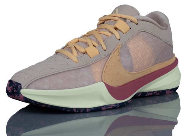 Nike Zoom Freak 5 Dx4985 200-but widok od boku