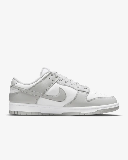 Nike Dunk Low Retro Dd1391 103-but skierowany w prawo