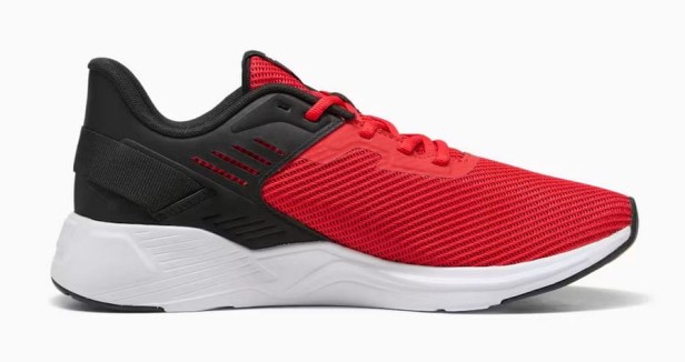 Puma Disperse Xt2 Sport 379985 03-but ustawiony w prawo