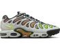 Nike Air Max Plus Drift Fd4290 009-but skierowany w prawo