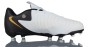 Nike Jr Phantom Gx Ii Academy Fg/mg Fd6722 100-but skierowany w prawo