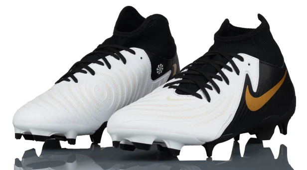 Nike Phantom Luna Ii Academy Fg/mg Fd6725 100-buty widok z boku