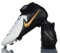 Nike Phantom Luna Ii Pro Fg Fj2575 100-buty widok prawo/tył