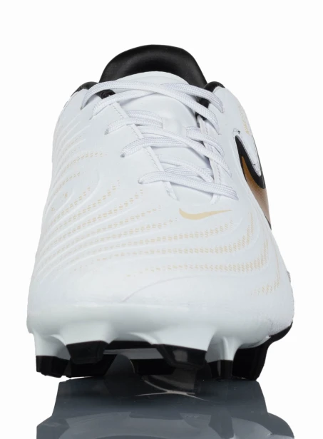 Nike Phantom Luna Ii Academy Fg/mg Fd6723 100-but widok z przodu