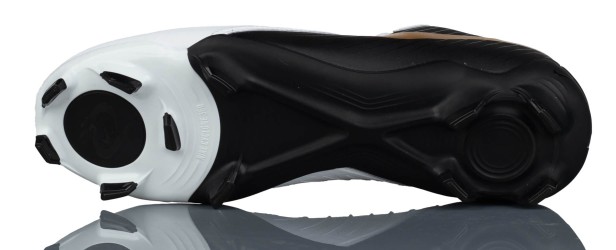 Nike Phantom Luna Ii Academy Fg/mg Fd6723 100-but widok podeszwa