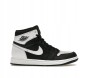Air Jordan 1 Retro High Og Dz5485 010-but skierowany w prawo