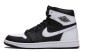 Air Jordan 1 Retro High Og Dz5485 010-but skierowany w lewo