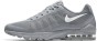 Nike Air Max Invigor 749680 005-but skierowany w lewo