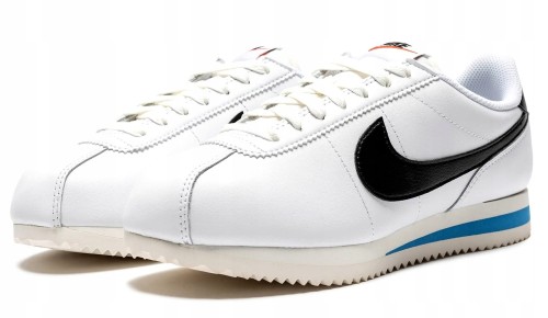 Nike W Cortez Dn1791 100-buty widok z boku