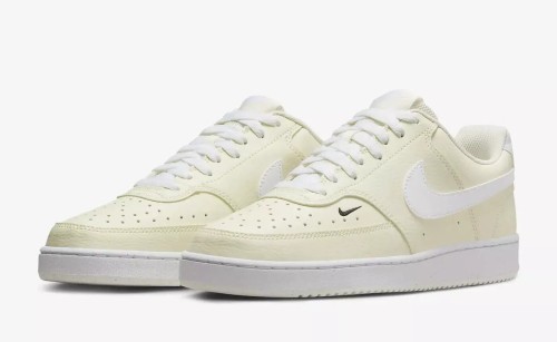 Nike W Court Vision Lo Nn Fv9952 100-buty widok z boku