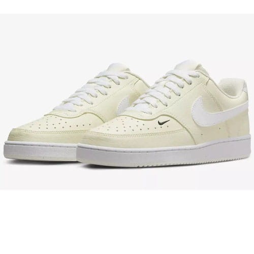 Nike W Court Vision Lo Nn Fv9952 100-buty widok z boku