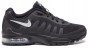 Nike Air Max Invigor (Gs) 749572 003-but skierowany w prawo
