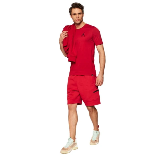Nike Mj Jumpman Air Embroidered Tee Ah5296 687-koszulka widok na modelu