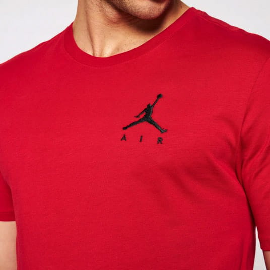 Nike Mj Jumpman Air Embroidered Tee Ah5296 687-koszulka widok front zbliżenie