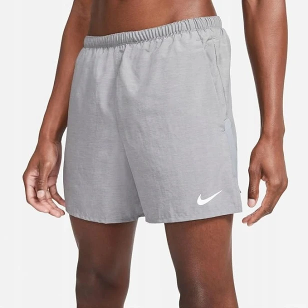 Nike M Nk Df Challenger Short Cz9062 084-spodenki widok przód
