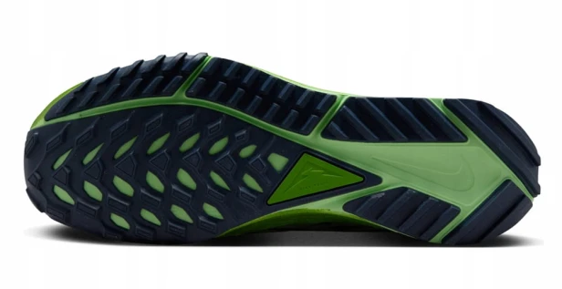 Nike W React Pegasus Trail 4-but widok podeszwa