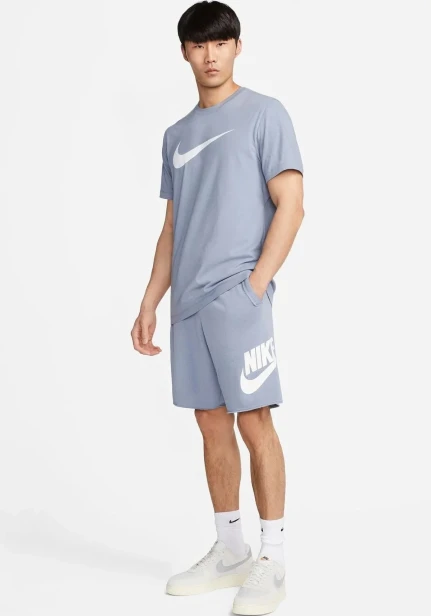Nike M Nsw Good Chest Swoosh Dx1983 548-koszulka widok na modelu
