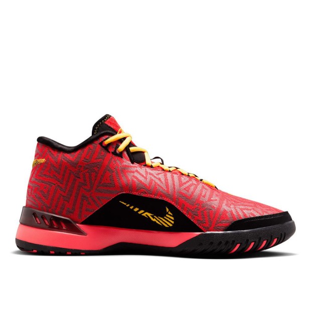 Nike Lbj Nxxt Genisus Hf0712 600-but skierowany w prawo