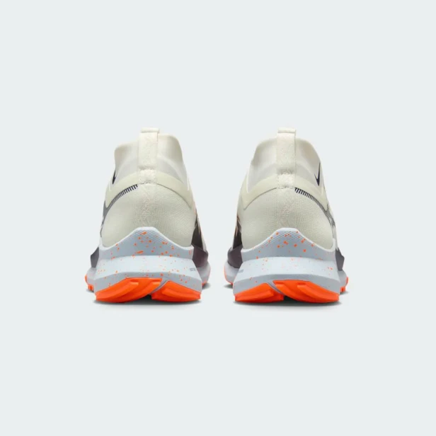 Nike Pegasus Trail 4 Gtx V2 Hm9728 001-buty widok z tyłu