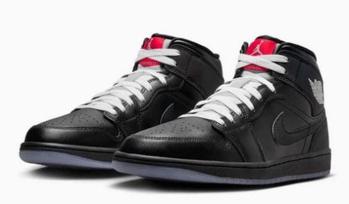 Air Jordan 1 Mid Se Hv5177 010-buty widok z boku