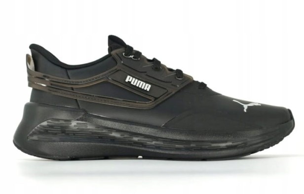 Puma Softride Symmetry Sl 311266 03-but ustawiony w prawo