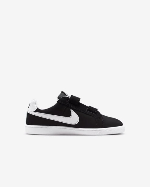 Nike Court Royale (Psv) 833536 002-but skierowany w prawo