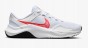 Nike W Legend Essential 3 Nn Dm1119 102-but skierowany w prawo