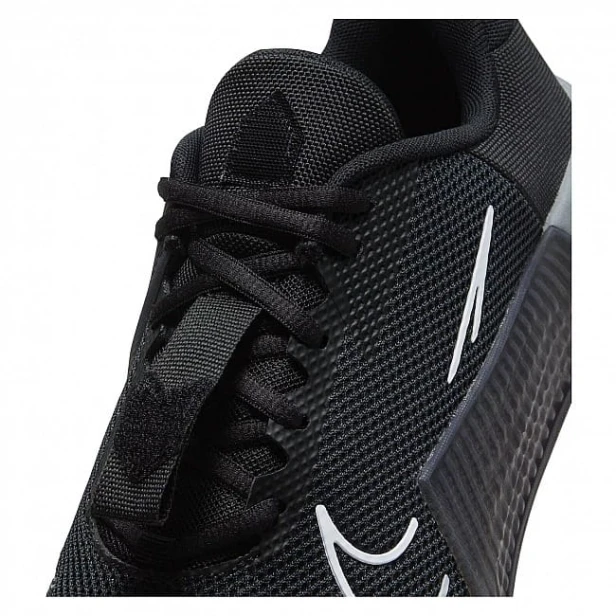 Nike Metcon 9 Dz2617 001-but zbliżenie z boku