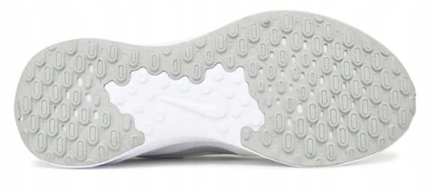 Nike Revolution 7 Fb2207 100-but widok podeszwy