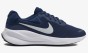 Nike Revolution 7 Fb2207 400-but skierowany w prawo