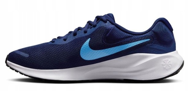 Nike Revolution 7 Fb2207 406-but skierowany w lewo