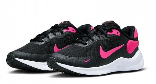 Nike Revolution 7 (Gs) Fb7689 002-buty widok z boku