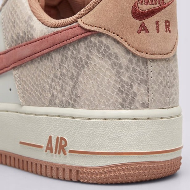 Nike Air Force 1 '07 Lv8 Hf2898 100-but zbliżenie z tyłu