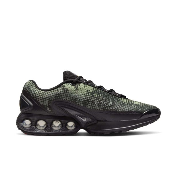 Nike Air Max Dn Ib3078 010-but skierowany w prawo