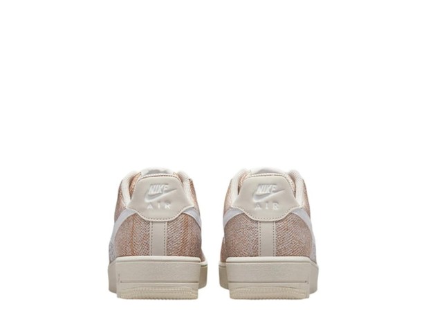 Nike Air Force 1 Flyknit 2.0 Ib7675 001-buty widok od tyłu