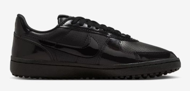 Nike W Field General Ib7706 001-but skierowany w prawo