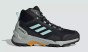 Adidas Terrex Eastrial 2 Mid R.rd If4912-but ustawiony w prawo