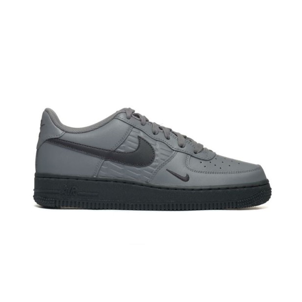 Nike Air Force 1 Gs Ih4475 025-but ustawiony w prawo