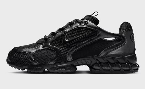 Nike air zoom spiridon cage 2 hm8497 010-but ustawiony w lewo