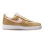 Nike air force 1 retro ll qs hv2021 200-but ustawiony w prawo