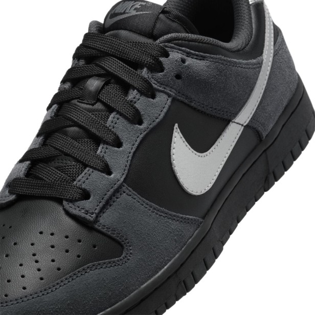 Nike w dunk low ii7636 001-but zbliżenie z przodu