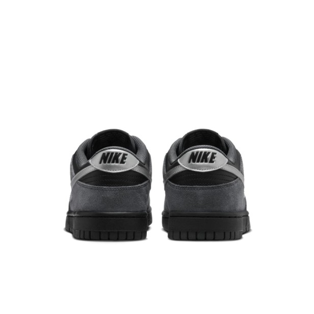 Nike w dunk low ii7636 001-buty widok z tyłu