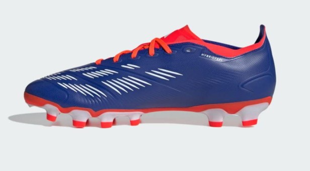 ADIDAS PREDATOR LEAGUE MG IF6382-but ustawiony w lewo