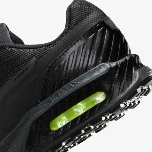 NIKE AIR MAX BIA IF2624 006-but zbliżenie z tyłu